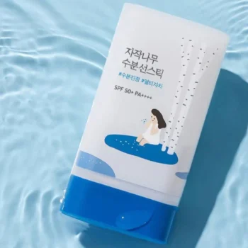 round lab birch juice moisturizing sun stick 1